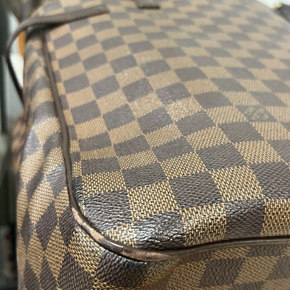 LV Uzes  in Damier Ebene Briefcase with Leather Handles - Picture 12 of 14